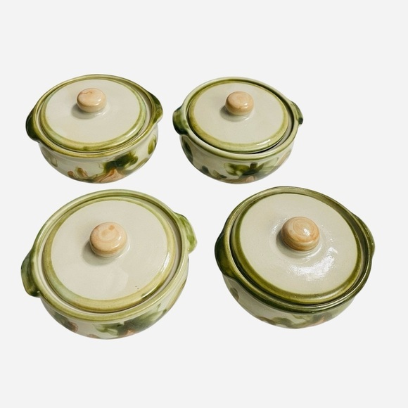 LOUISVILLE Stoneware, Kentucky Pear individual casserole dish w/ lids. - Picture 2 of 12